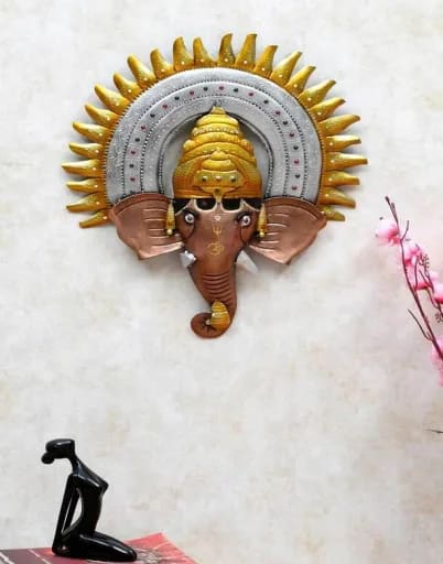 Lord Ganesha Metal Wall Hanging with Sun Halo – Ganesh Face Wall Decor for Entrance & Pooja Room, 16 x 14 inch